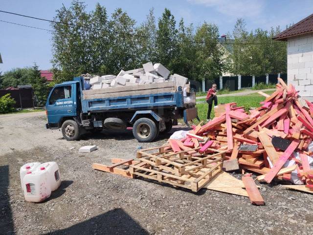 Вывоз мусора с чердака в Сочи в октябре